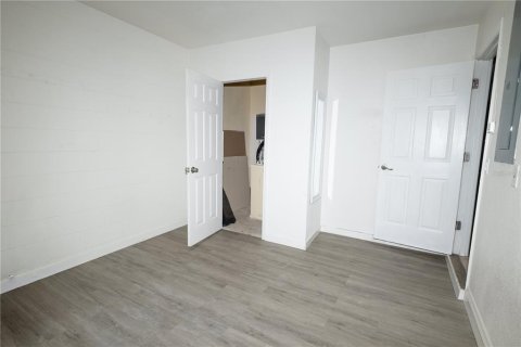 Villa ou maison à vendre à Kissimmee, Floride: 3 chambres, 129.32 m2 № 2284944 - photo 18