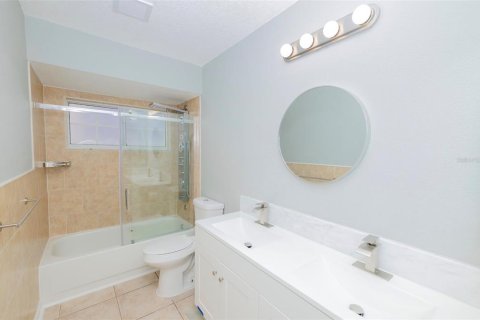 Villa ou maison à vendre à Kissimmee, Floride: 3 chambres, 129.32 m2 № 2284944 - photo 20