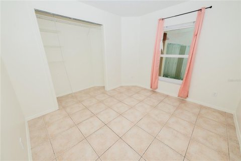 Villa ou maison à vendre à Kissimmee, Floride: 3 chambres, 129.32 m2 № 2284944 - photo 14
