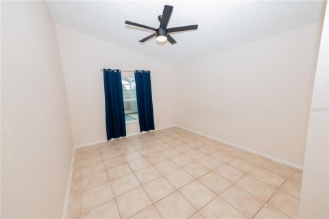Villa ou maison à vendre à Kissimmee, Floride: 3 chambres, 129.32 m2 № 2284944 - photo 13
