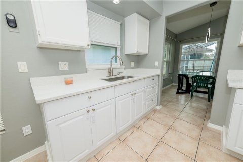 Villa ou maison à vendre à Kissimmee, Floride: 3 chambres, 129.32 m2 № 2284944 - photo 8