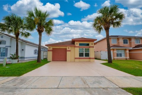 House in Kissimmee, Florida 3 bedrooms, 129.32 sq.m. № 2284944