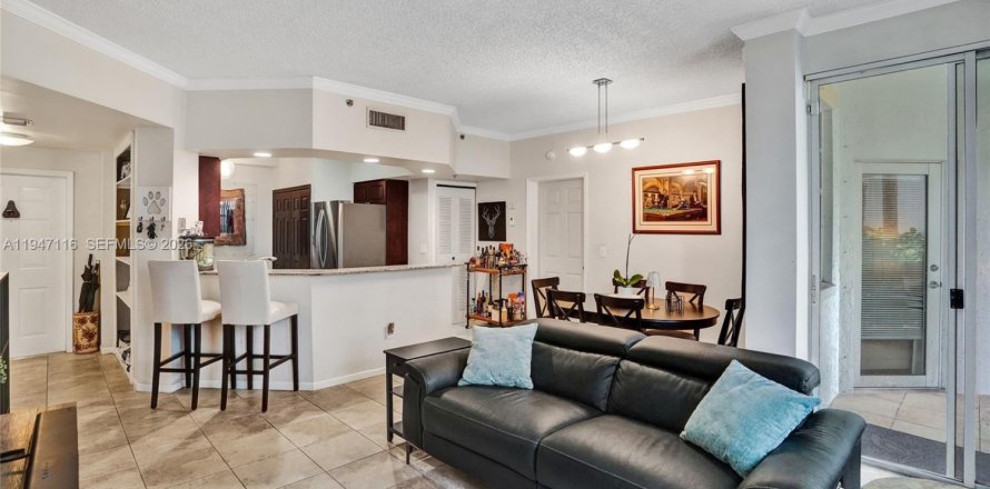 Кондоминиум с 2 спальнями в Авентура, Флорида № 2009502