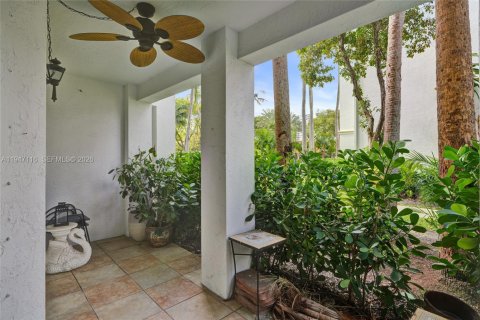 Снять в аренду кондоминиум в Авентура, Флорида 2 спальни, 100.06м2, № 2009502 - фото 9