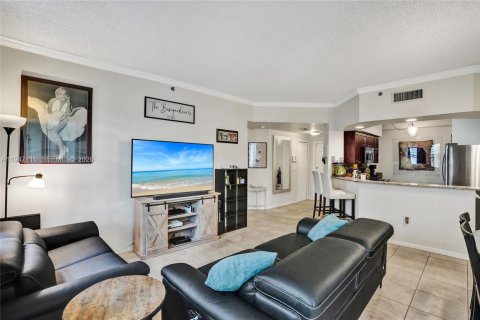 Снять в аренду кондоминиум в Авентура, Флорида 2 спальни, 100.06м2, № 2009502 - фото 5