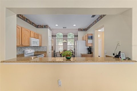 House in Summerfield, Florida 2 bedrooms, 183.85 sq.m. № 1774780 - photo 16