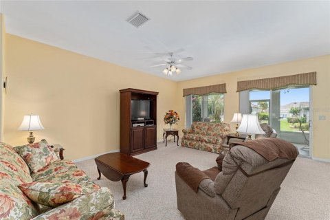House in Summerfield, Florida 2 bedrooms, 183.85 sq.m. № 1774780 - photo 8