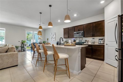 Casa en venta en Apopka, Florida, 4 dormitorios, 264.49 m2 № 1565037 - foto 14