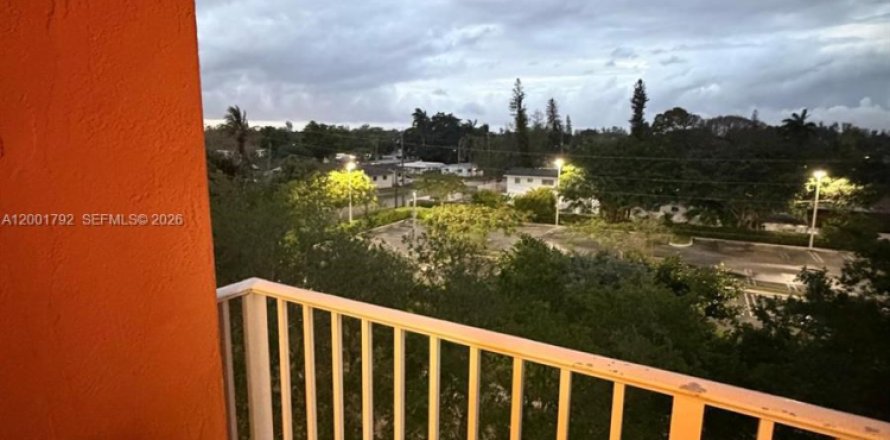 Condo à Miami, Floride, 2 chambres  № 2155079