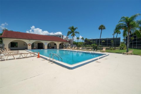 Copropriété à vendre à Cape Canaveral, Floride: 2 chambres, 103.68 m2 № 2093179 - photo 22