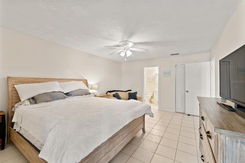 Copropriété à vendre à Cape Canaveral, Floride: 2 chambres, 103.68 m2 № 2093179 - photo 8
