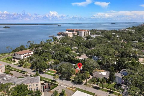 House in Dunedin, Florida 3 bedrooms, 162.95 sq.m. № 1827782 - photo 30
