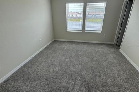 Adosado en alquiler en Kissimmee, Florida, 3 dormitorios, 157.84 m2 № 1544373 - foto 21