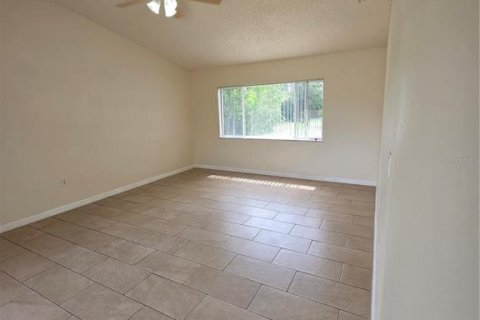 Villa ou maison à louer à Spring Hill, Floride: 3 chambres, 148.64 m2 № 2386595 - photo 14