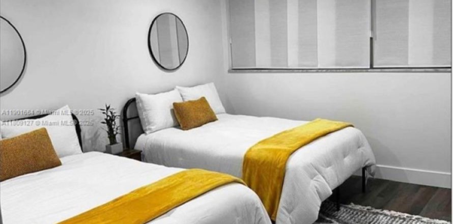 Condominio en Miami Gardens, Florida, 2 dormitorios  № 2012198