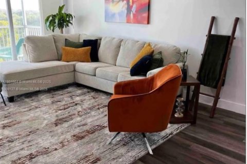 Condominio en alquiler en Miami Gardens, Florida, 2 dormitorios, 107.95 m2 № 2012198 - foto 7