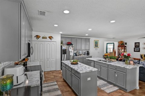 Casa en venta en Tavares, Florida, 4 dormitorios, 222.87 m2 № 1898677 - foto 17