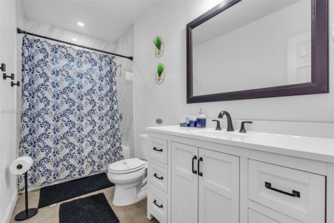 Снять в аренду виллу или дом в Майами, Флорида 4 спальни, 171.59м2, № 1991577 - фото 23