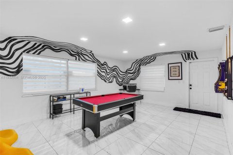 Снять в аренду виллу или дом в Майами, Флорида 4 спальни, 171.59м2, № 1991577 - фото 14