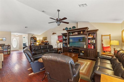 Villa ou maison à vendre à Homosassa, Floride: 4 chambres, 225.66 m2 № 2195429 - photo 13