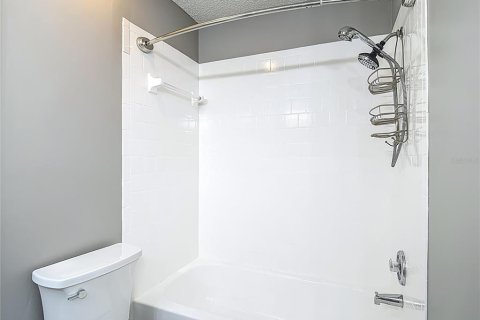 Casa en venta en Tampa, Florida, 2 dormitorios, 133.78 m2 № 1793782 - foto 19
