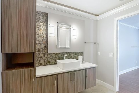 Casa en venta en Tampa, Florida, 2 dormitorios, 133.78 m2 № 1793782 - foto 25