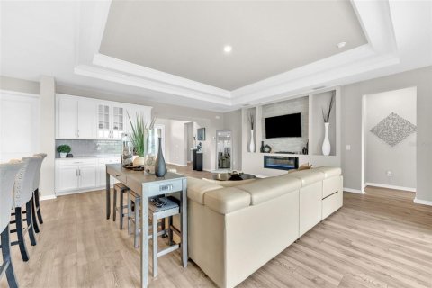 Casa en venta en Wesley Chapel, Florida, 5 dormitorios, 321.53 m2 № 1810657 - foto 13