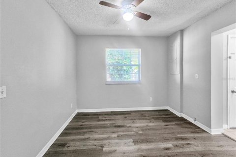 Casa en alquiler en Seminole, Florida, 3 dormitorios, 129.32 m2 № 1853034 - foto 10
