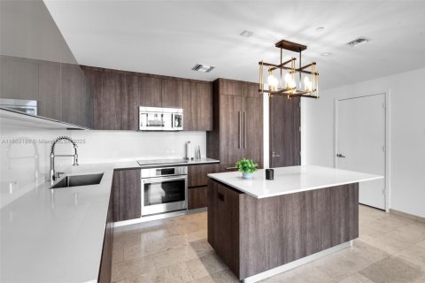 Condominio en venta en Miami, Florida, 2 dormitorios, 112.23 m2 № 1979484 - foto 5