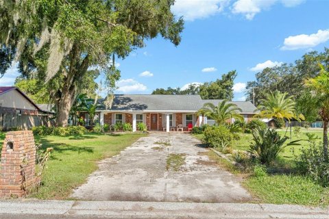 Casa en Seffner, Florida 5 dormitorios, 205.78 m2 № 2430599