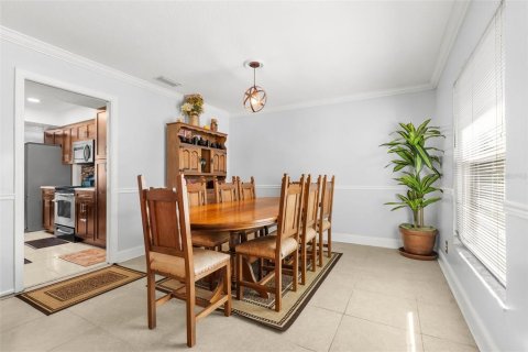 Casa en venta en Seffner, Florida, 5 dormitorios, 205.78 m2 № 2430599 - foto 8