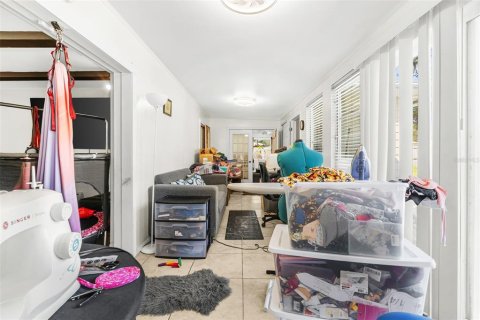 Casa en venta en Seffner, Florida, 5 dormitorios, 205.78 m2 № 2430599 - foto 24