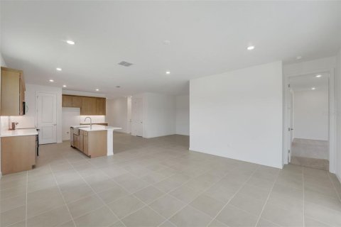 House in Punta Gorda, Florida 4 bedrooms, 193.98 sq.m. № 2216046 - photo 22