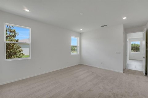 House in Punta Gorda, Florida 4 bedrooms, 193.98 sq.m. № 2216046 - photo 26