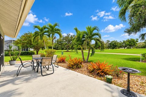 Villa ou maison à vendre à Bradenton, Floride: 2 chambres, 151.24 m2 № 2403153 - photo 6