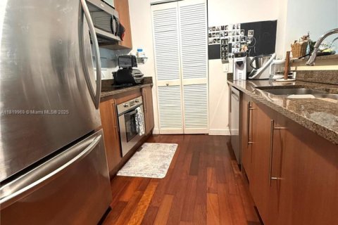 Condominio en venta en Miami, Florida, 2 dormitorios, 94.2 m2 № 1786576 - foto 10