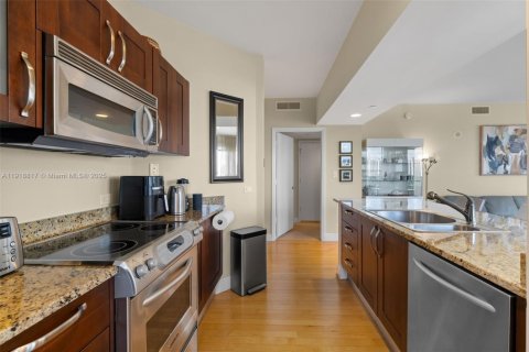 Снять в аренду кондоминиум в Авентура, Флорида 2 спальни, 121.89м2, № 1976308 - фото 7