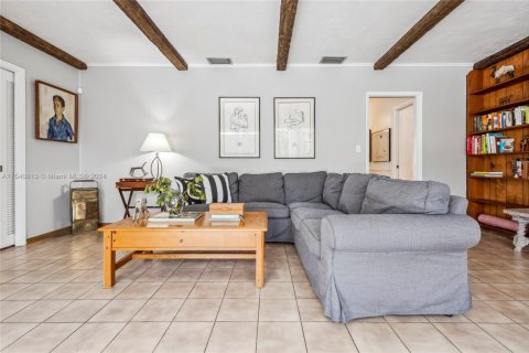 Casa en alquiler en Pinecrest, Florida, 4 dormitorios, 227.24 m2 № 2060047 - foto 18