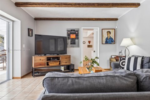 Casa en alquiler en Pinecrest, Florida, 4 dormitorios, 227.24 m2 № 2060047 - foto 19