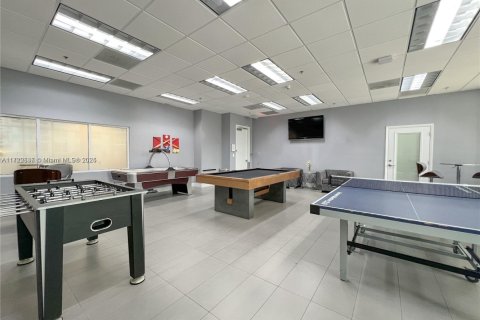 Condominio en venta en Miami, Florida, 1 dormitorio, 72.28 m2 № 1705048 - foto 7