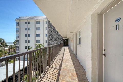 Copropriété à louer à Sarasota, Floride: 2 chambres, 106.84 m2 № 2166219 - photo 3