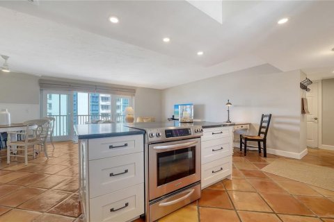Copropriété à louer à Sarasota, Floride: 2 chambres, 106.84 m2 № 2166219 - photo 8