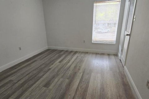 Condo in Kissimmee, Florida, 2 bedrooms № 2103596 - photo 13
