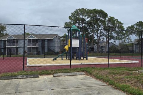 Condo in Kissimmee, Florida, 2 bedrooms № 2103596 - photo 23