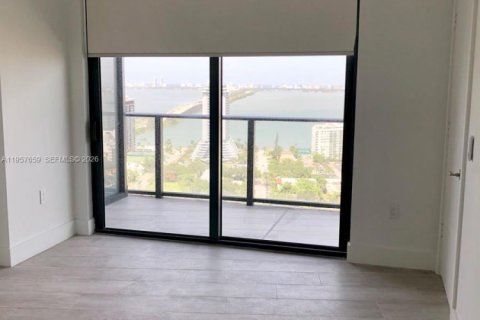 Condominio en venta en Miami, Florida, 2 dormitorios, 101.82 m2 № 2173757 - foto 19