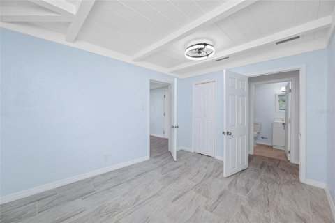 Купить виллу или дом в Брейдентон, Флорида 4 комнаты, 76.92м2, № 1644144 - фото 12