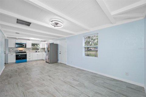 Casa en venta en Bradenton, Florida, 2 dormitorios, 76.92 m2 № 1644144 - foto 4