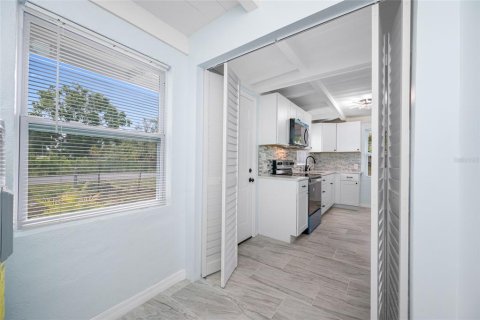 Casa en venta en Bradenton, Florida, 2 dormitorios, 76.92 m2 № 1644144 - foto 18