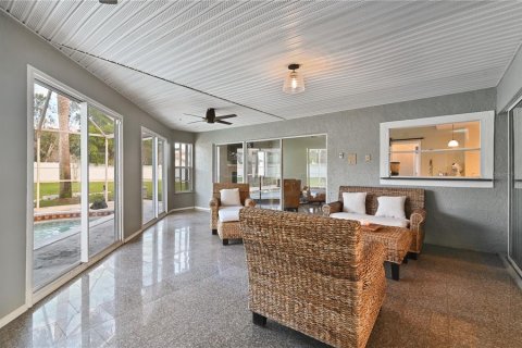 Casa en venta en Orlando, Florida, 3 dormitorios, 226.4 m2 № 1909185 - foto 24