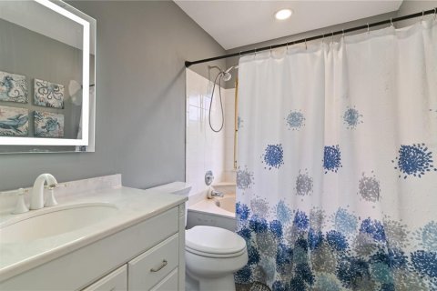 Casa en venta en Orlando, Florida, 3 dormitorios, 226.4 m2 № 1909185 - foto 22